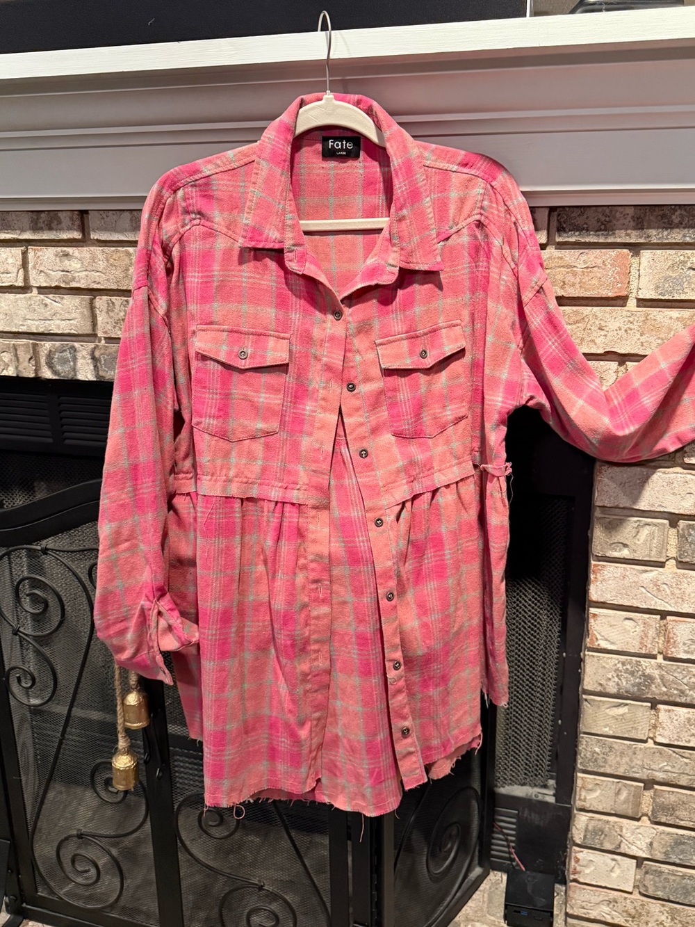 Fate long sleeve flannel plaid button down shirt, pink multi, size Large, EUC